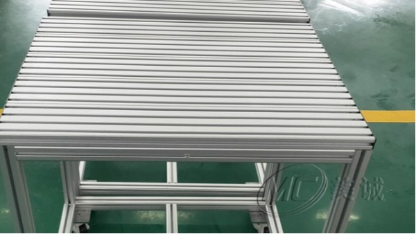 實(shí)驗(yàn)室鋁型材操作臺(tái) 實(shí)驗(yàn)室鋁型材操作臺(tái)