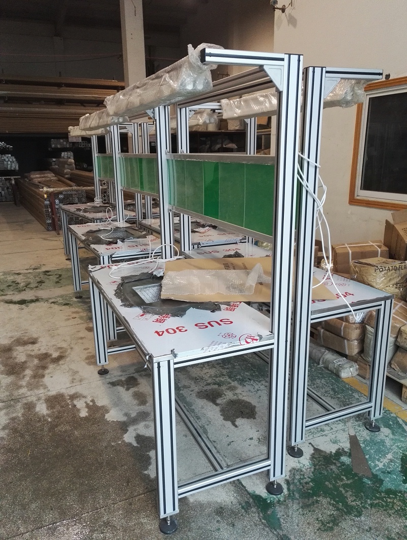 工作臺 (3) 工作臺 (3)