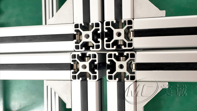 鋁型材物料周轉車(2) 鋁型材物料周轉車(2)