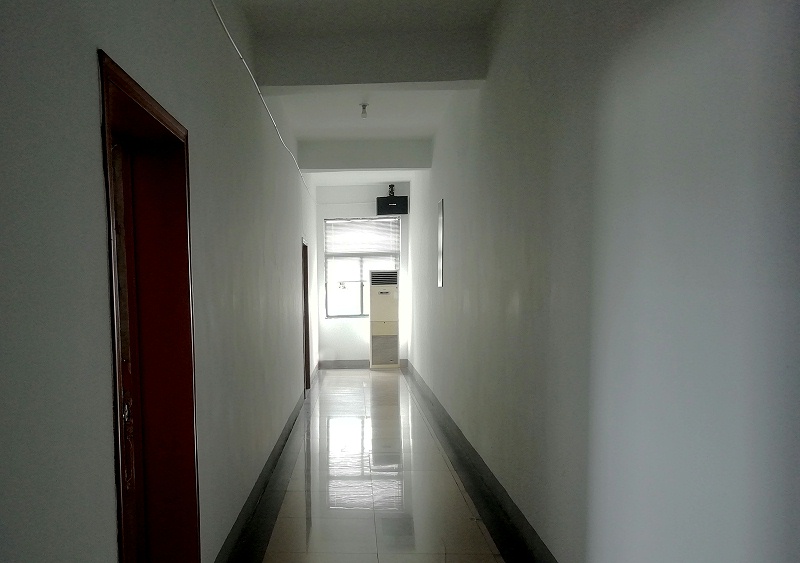 美誠鋁業辦公樓樓道 美誠鋁業辦公樓樓道