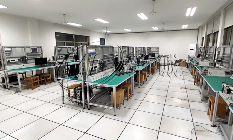 鋁型材PLC學習桌(2) 鋁型材PLC學習桌(2)